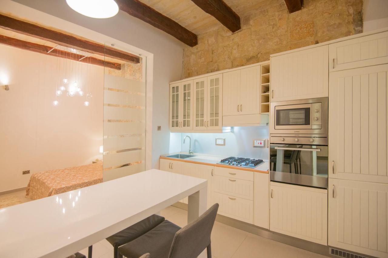 Valletta Most Central Studio Apartment 16Th-Century Building Экстерьер фото