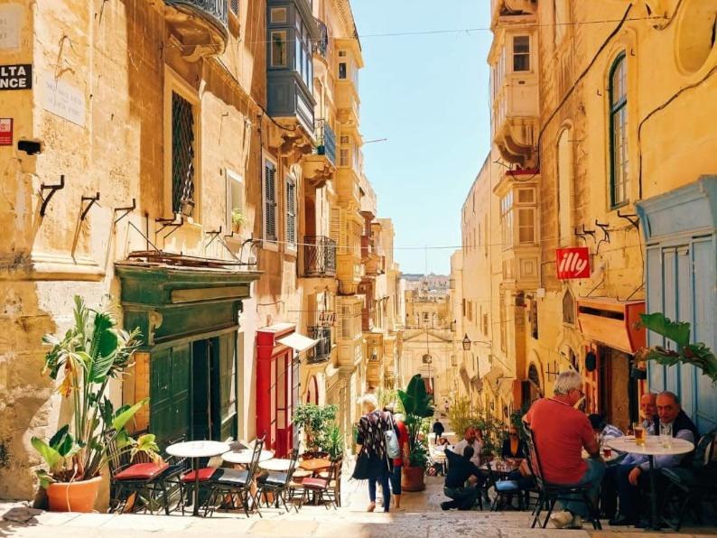 Valletta Most Central Studio Apartment 16Th-Century Building Экстерьер фото