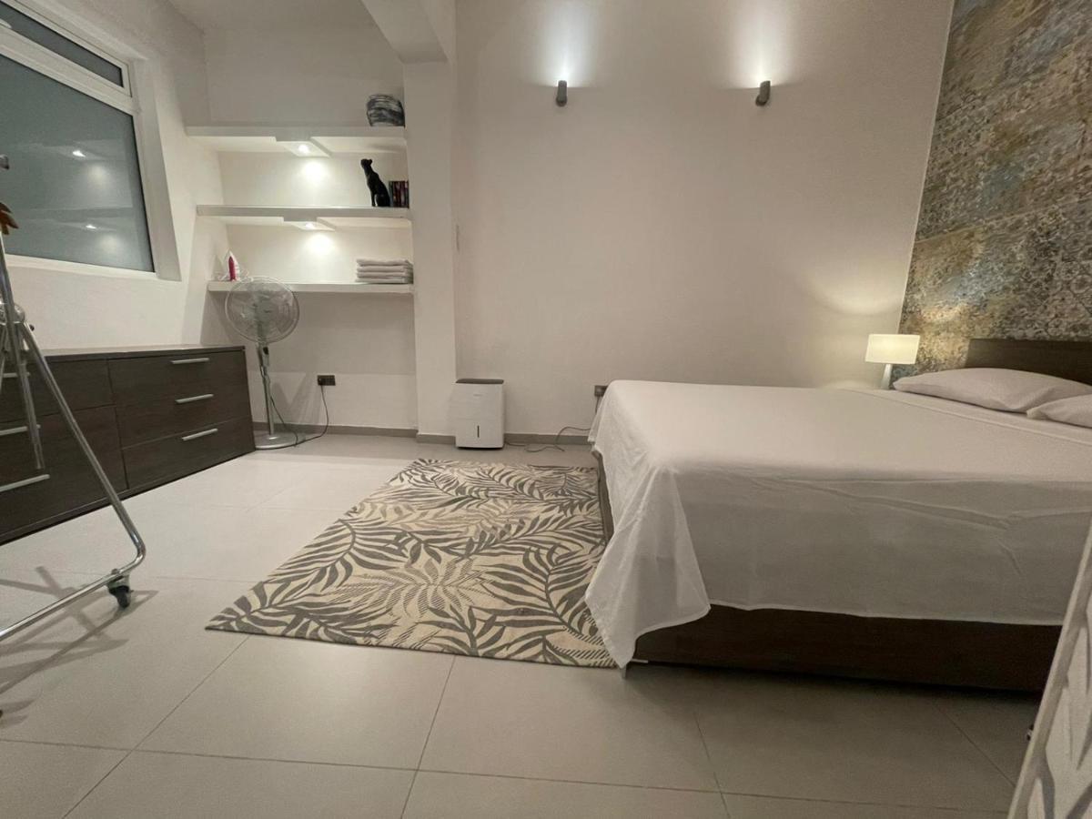 Valletta Most Central Studio Apartment 16Th-Century Building Экстерьер фото